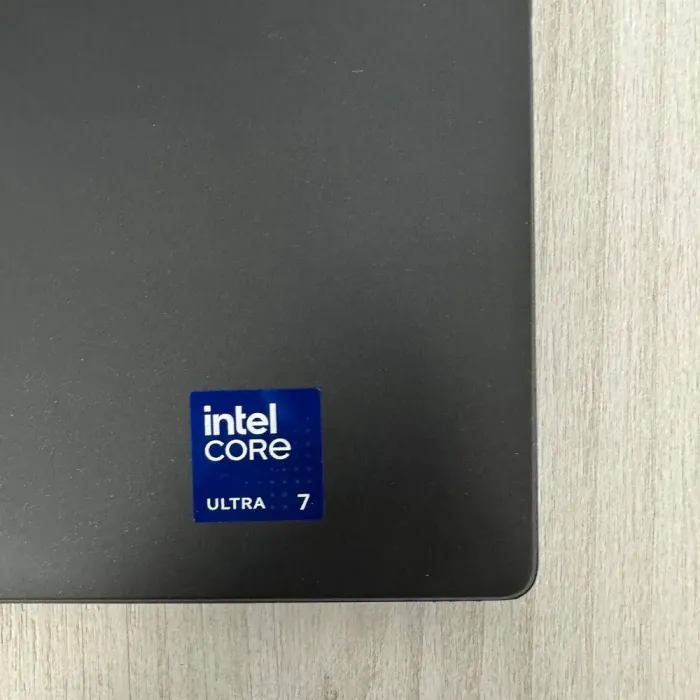 Ігровий ноутбук Dell Alienware m16 R2 / 16" (2560x1600) IPS / Intel Core Ultra 7 155H (16 (22) ядер по 1.4 - 4.8 GHz) / 16 GB DDR5 / 1000 GB SSD NVMe / nVidia GeForce RTX 4070, 8 GB GDDR6, 128-bit / WebCam б/в - зображення 8