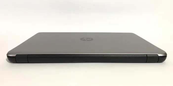 Ноутбук HP 250 G5 Silver / 15.6" (1920x1080) TN / Intel Core i5-6200U (2 (4) ядра по 2.3 - 2.8 GHz) / 8 GB DDR3 / 256 GB SSD / Intel HD Graphics 520 / WebCam / DVD-ROM / Win 10 Pro б/в - зображення 3