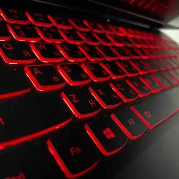 Ігровий ноутбук Lenovo Legion Y540-15IRH / 15.6" (1920x1080) IPS / Intel Core i5-9300H (4 (8) ядра по 2.4 - 4.1 GHz) / 16 GB DDR4 / 128 GB SSD + 1000 GB HDD / nVidia GeForce GTX 1650, 4 GB GDDR6, 128-bit / HDMI б/в - зображення 6