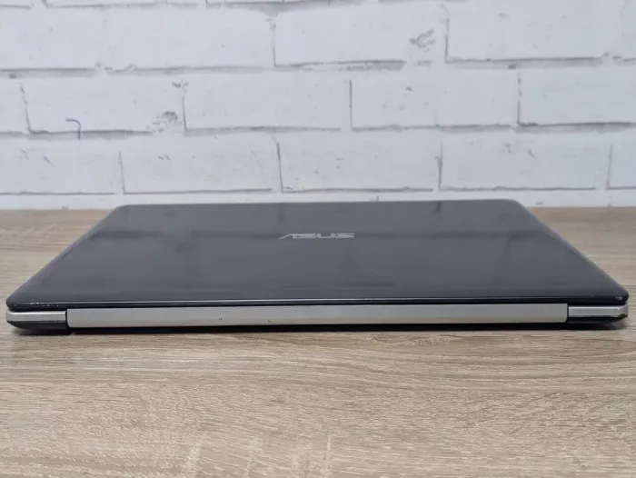 Ноутбук Asus K551L / 15.6" (1366x768) TN / Intel Core i3-4030U (2 (4) ядра по 1.9 GHz) / 8 GB DDR3 / 128 GB SSD / Intel HD Graphics 4400 / WebCam б/в - зображення 8