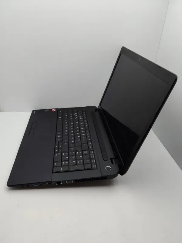 Ноутбук Toshiba C70 / 17.3" (1600x900) TN / AMD A6-6310 (4 ядра по 1.8 - 2.4 GHz) / 8 GB DDR3 / 750 GB HDD / AMD Radeon R4 Graphics / WebCam б/в - зображення 6
