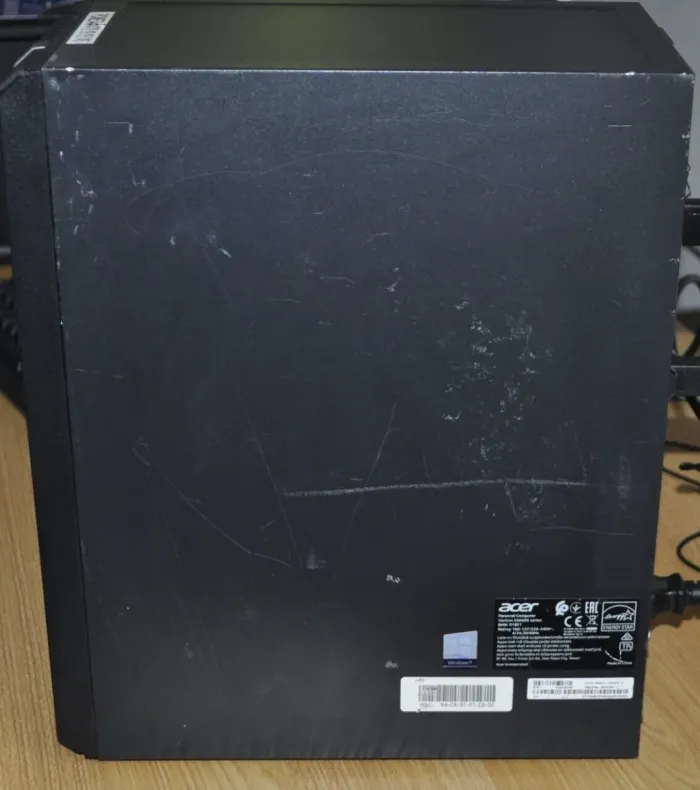 Комп'ютер Б-класу Acer Veriton S4660G Tower / Intel Core i5-8400 (6 ядер по 2,8 - 4,0 ГГц) / 12 ГБ DDR4 / 256 ГБ SSD / Intel UHD Graphics 630 / Windows 11 Pro б/в - зображення 6