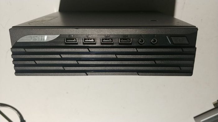 Неттоп MSI PRO DP21 12M-407U USFF / Intel Core i3-12100 (4 (8) ядра по 3.3 - 4.3 GHz) / 16 GB DDR4 / 256 GB SSD / Intel UHD Graphics 730 / COM-port б/в - зображення 4