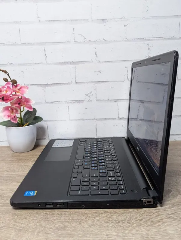 Ноутбук Б-клас Dell Inspiron 15 / 15.6" (1366x768) TN / Intel Core i3-5005U (2 (4) ядра по 2.0 GHz) / 8 GB DDR3 / 128 GB SSD / Intel HD Graphics 5500 / WebCam б/в - зображення 7