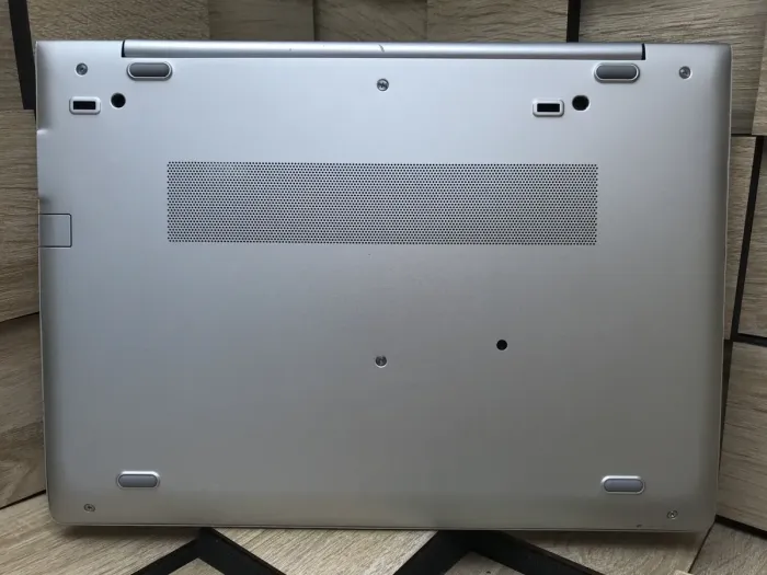 Ультрабук Б-клас HP EliteBook 840 G5 / 14" (1920x1080) IPS / Intel Core i5-8350U (4 (8) ядра по 1.7 - 3.6 GHz) / 8 GB DDR4 / 256 GB SSD M.2 / Intel UHD Graphics 620 / WebCam / Fingerprint / HDMI б/в - зображення 10