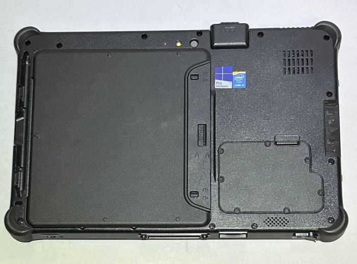 Захищений планшет Getac F110 G3 / 11,6" (1366x768) IPS Touch / Intel Core i5-5200U (2 (4) ядра по 2,2 - 2,7 ГГц) / 8 ГБ DDR4 / 256 ГБ SSD / Intel HD Graphics 520 / WebCam б/в - зображення 3