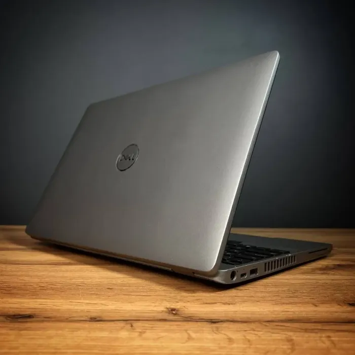 Ноутбук Dell Latitude 5510 / 15.6" (1920x1080) IPS / Intel Core i5-10310U (4 (8) ядра по 1.7 - 4.4 GHz) / 8 GB DDR4 / 256 GB SSD M.2 / nVidia Quadro P520, 2 GB GDDR5, 64-bit / WebCam б/в - зображення 10