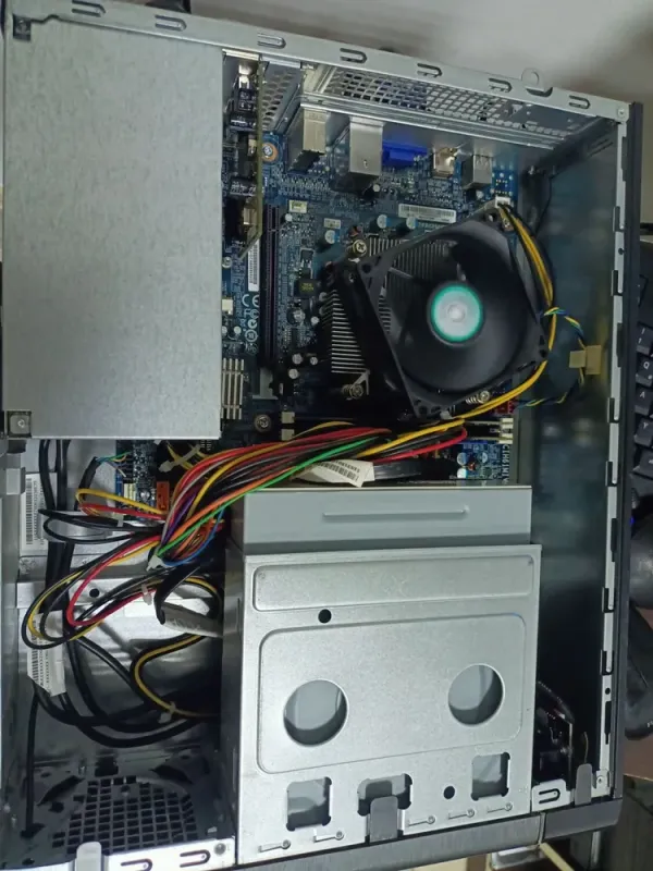 Комп'ютер Lenovo H520S SFF / Intel Core i5-3330 (4 ядра по 3.0 - 3.2 GHz) / 8 GB DDR3 / 60 GB SSD / Intel HD Graphics 2500 б/в - зображення 6