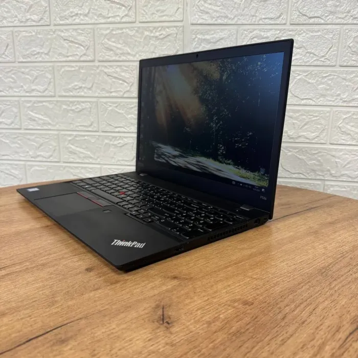 Мобільна робоча станція Б-клас Lenovo Thinkpad P53s / 15.6" (1920x1080) IPS / Intel Core i7-8565U (4 (8) ядра по 1.8 - 4.6 GHz) / 16 GB DDR4 / 512 GB SSD / nVidia Quadro P520, 2 GB GDDR5, 64-bit / WebCam б/в - зображення 5