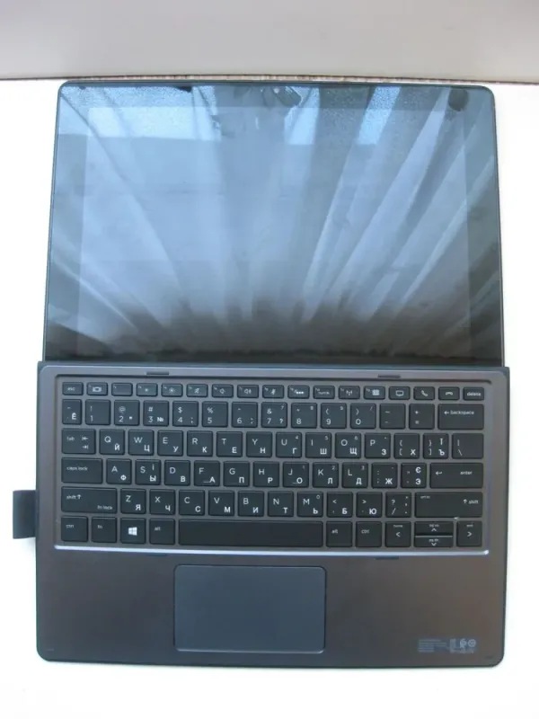 Нетбук-трансформер HP Pro x2 612 G2 / 12" (1920x1280) IPS Touch / Intel Core i5-7Y57 (2 (4) ядра по 1.2 - 3.3 GHz) / 8 GB DDR3 / 256 GB SSD / Intel HD Graphics 615 / WebCam / Win 10 Pro б/в - зображення 6
