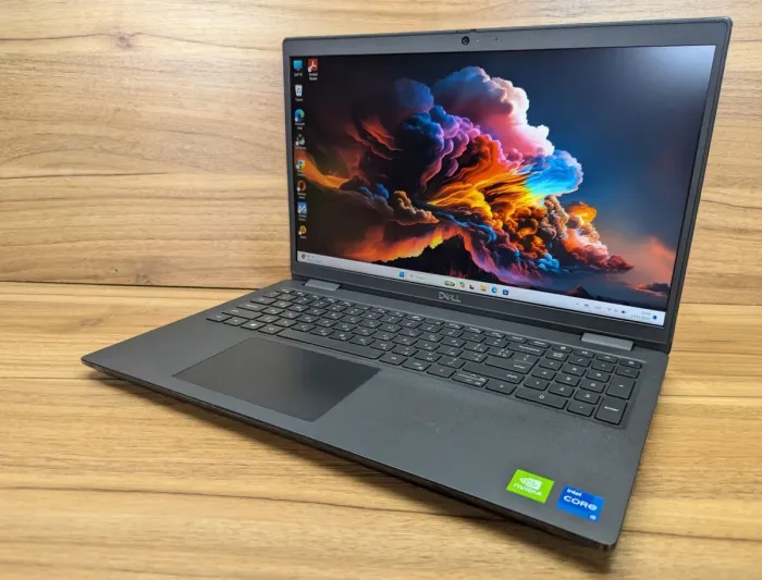 Ультрабук Dell Latitude 3520 / 15.6" (1920x1080) IPS / Intel Core i5-1135G7 (4 (8) ядра по 2.4 - 4.2 GHz) / 16 GB DDR4 / 256 GB SSD + 1000 GB HDD / nVidia GeForce MX350, 2 GB GDDR5, 64-bit / WebCam / Windows 10 б/в - зображення 5