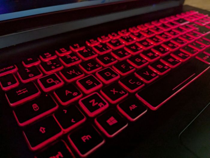 Ігровий ноутбук Acer Nitro 5 AN517-41 / 17.3" (1920x1080) IPS / AMD Ryzen 7 5800H (8 (16) ядер по 3.2 - 4.4 GHz) / 32 GB DDR4 / 512 GB SSD / nVidia GeForce RTX 3080, 8 GB GDDR6, 256-bit / WebCam / Windows 11 б/в - зображення 6