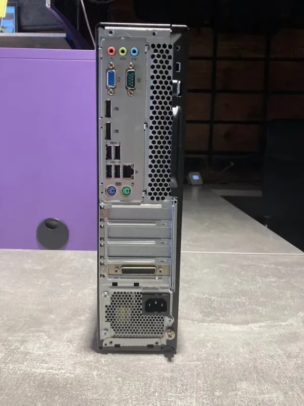 Комп'ютер Lenovo ThinkCentre M720s SFF / Intel Core i5-8400 (6 ядер по 2.8 - 4.0 GHz) / 16 GB DDR4 / 512 GB SSD / Intel UHD Graphics 630 б/в - зображення 5