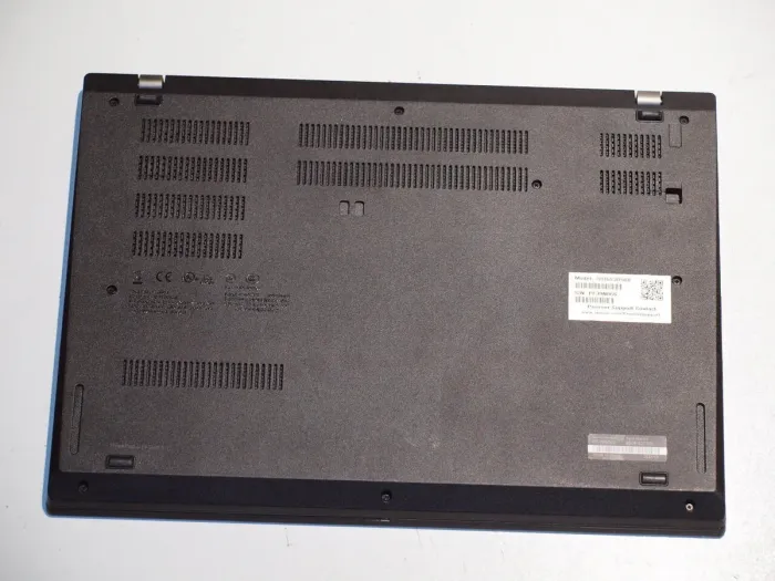 Ультрабук Lenovo ThinkPad L14 Gen 1 / 14" (1366х768) IPS / Ryzen 3 Pro 4450U (4 (8) ядра по 2.4 - 3.7 GHz) / 16 GB DDR4 / 240 GB SSD / AMD Radeon Graphics / WebCam б/в - зображення 10