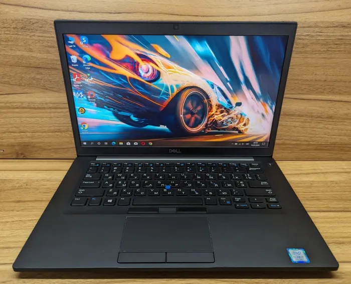 Ультрабук Dell Latitude 7490 / 14" (1920x1080) IPS / Intel Core i7-8650U (4 (8) ядра по 1.9 - 4.2 GHz) / 16 GB DDR4 / 512 GB SSD / Intel UHD Graphics 620 / WebCam / Windows 10 б/в - зображення 2