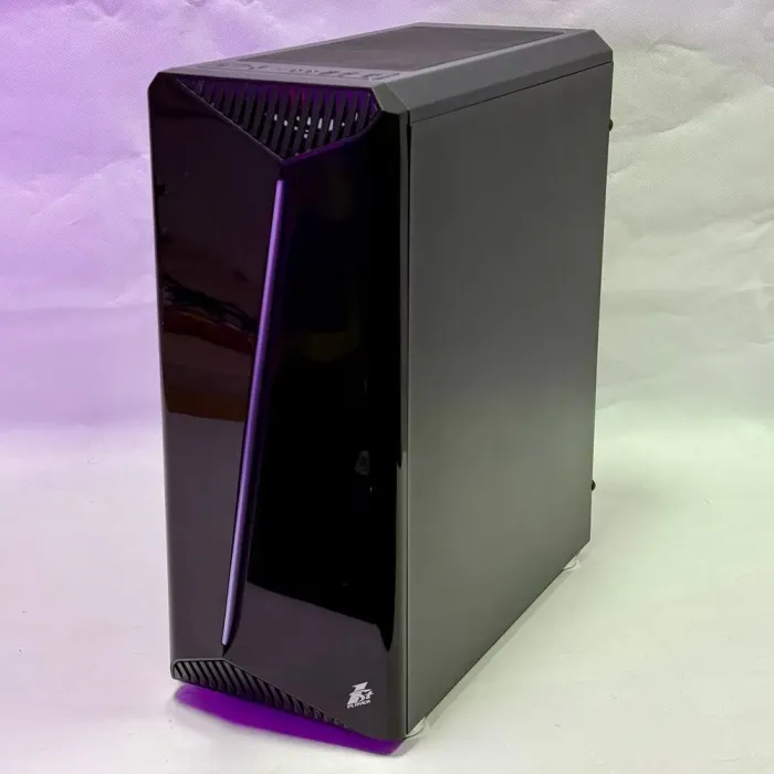 Комп'ютер 1stPlayer Black з вікном Tower / Intel Core i3-10100F (4 (8) ядра по 3.6 - 4.3 ГГц) / 16 ГБ DDR4 / 240 ГБ SSD + 500 ГБ HDD / nVidia GeForce GTX 660, 2 ГБ GDDR5, 192-bit / 400 Вт б/в - зображення 4
