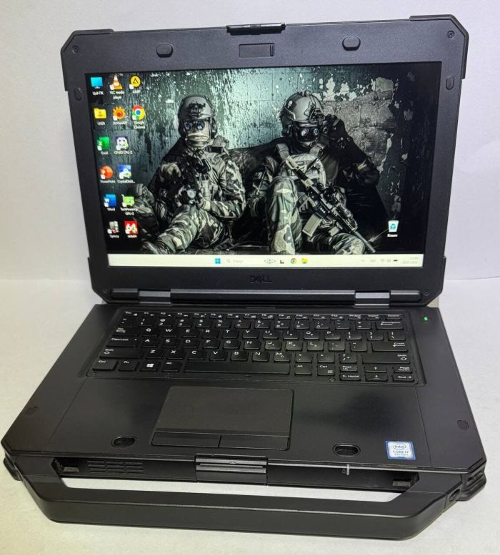 Захищений ноутбук Dell Latitude 5420 Rugged / 14" (1920x1080) IPS / Intel Core i7-8650U (4 (8) ядра по 1,9 - 4,2 ГГц) / 32 ГБ DDR4 / 512 ГБ SSD / AMD Radeon RX 540, 2 ГБ GDDR5, 128-біт / Веб-камера / Win 11 Pro / Два акумулятори б/в - зображення 13