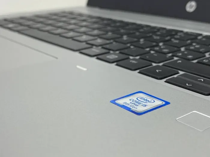 Ноутбук HP ProBook 640 G5 / 14" IPS / Intel Core i5-8365U (4(8) ядра по 1.6-4.1 GHz) / 8GB DDR4 / 256GB SSD / UHD Graphics / WebCam / Win 10 б/в - зображення 6