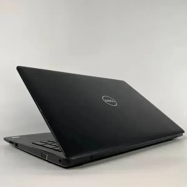 Ноутбук Dell Latitude 3590 / 15.6" (1920x1080) TN / Intel Core i5-8250U (4 (8) ядра по 1.6 - 3.4 GHz) / 16 GB DDR4 / 256 GB SSD / Intel UHD Graphics 620 / WebCam / HDMI б/в - зображення 6