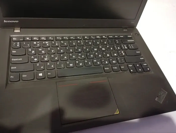 Ультрабук Б-клас Lenovo ThinkPad T440 / 14" (1366x768) TN / Intel Core i5-4300U (2 (4) ядра по 1.9 - 2.9 GHz) / 8 GB DDR3 / 256 GB SSD / Intel HD Graphics 4400 / WebCam б/в - зображення 7