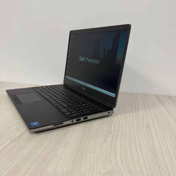 Мобільна робоча станція Б-клас Dell Precision 7560 / 15.6" (1920x1080) IPS / Intel Core i7-11850H (8 (16) ядер по 2.1 - 4.8 GHz) / 32 GB DDR4 / 1000 GB SSD NVMe / nVidia RTX A2000, 4 GB GDDR6, 128-bit / WebCam б/в - зображення 5