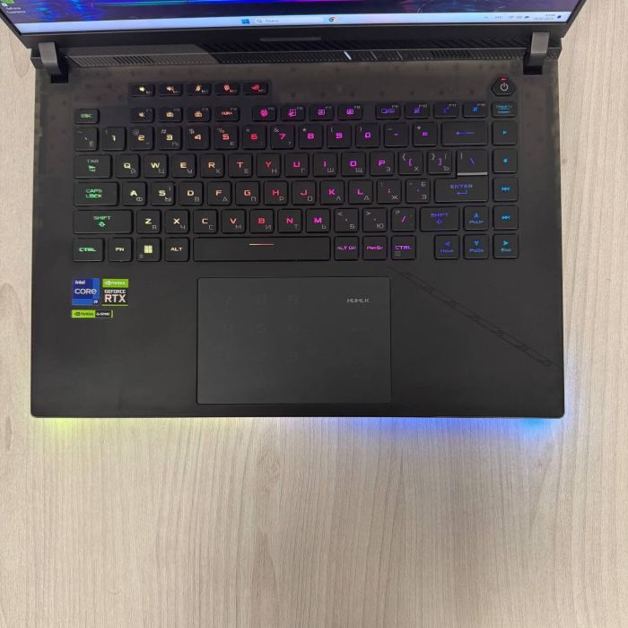 Ігровий ноутбук Asus ROG Strix Scar 16 G634JZ / 16" (2560x1600) IPS / Intel Core i9-13980HX (24 (32) ядер по 2.2 - 5.5 GHz) / 32 GB DDR5 / 1000 GB SSD NVMe / nVidia GeForce RTX 4080, 12 GB GDDR6, 192-bit / WebCam б/в - зображення 7
