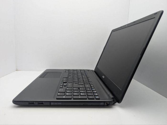 Ноутбук Acer Aspire E1-530 / 15.6" (1366x768) TN / Intel Pentium 2117U (2 ядра по 1.8 GHz) / 8 GB DDR3 / 320 GB HDD / Intel HD Graphics / WebCam / DVD-ROM б/в - зображення 5