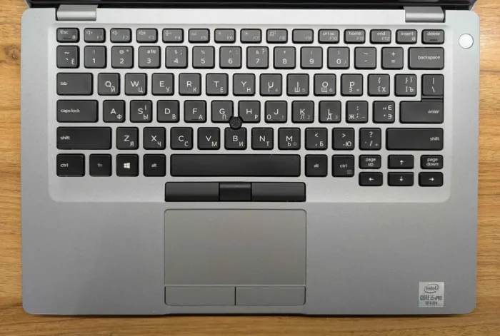 Ультрабук Dell Latitude 5410 / 14" (1920x1080) IPS / Intel Core i5-10310U (4 (8) ядра по 1.7 - 4.4 GHz) / 16 GB DDR4 / 256 GB SSD / Intel UHD Graphics / WebCam / HDMI / Windows 10 б/в - зображення 5