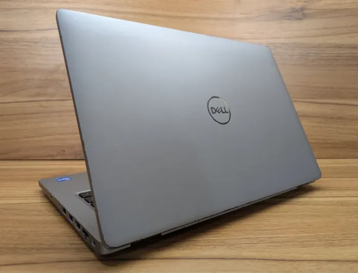 Ультрабук Dell Latitude 5420 / 14" (1920x1080) IPS / Intel Core i5-1145G7 (4 (8) ядра по 2.6 - 4.4 GHz) / 16 GB DDR4 / 512 GB SSD / Intel Iris Xe Graphics / WebCam / Windows 10 б/в - зображення 7