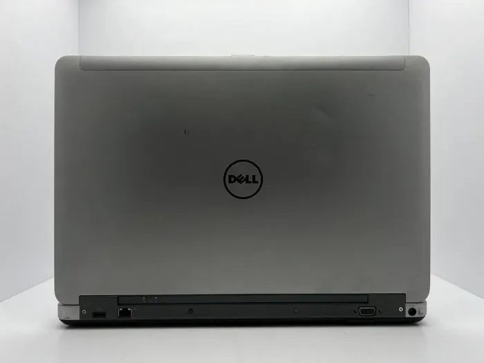 Ноутбук Б клас Dell Latitude E6540 / 15.6" (1366x768) TN / Intel Core i5-4310M (2 (4) ядра по 2.7 - 3.4 GHz) / 8 GB DDR3 / 240 GB SSD / AMD Radeon HD 8790M, 2 GB GDDR5, 128-bit / WebCam б/в - зображення 5