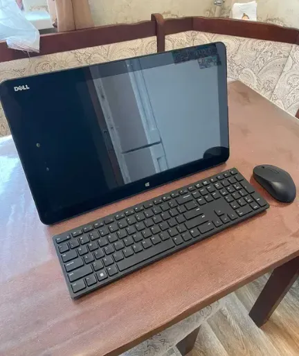 Моноблок Б-клас Dell XPS 18 1820 / 18" (1920x1080) IPS Touch / Intel Core i3-4030U (2 (4) ядра по 1.9 GHz) / 8 GB DDR3 / 128 GB SSD / Intel HD Graphics 4400 / WebCam б/в - зображення 3