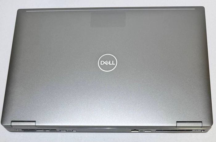 Мобільна робоча станція Dell Precision 7740 / 17,3" (1920x1080) IPS / Intel Core i7-9750H (6 (12) ядер по 2,6 - 4,5 ГГц) / 32 ГБ DDR4 / 512 ГБ SSD / nVidia Quadro RTX 3000, 6 ГБ GDDR6, 192-біт / WebCam б/в - зображення 7