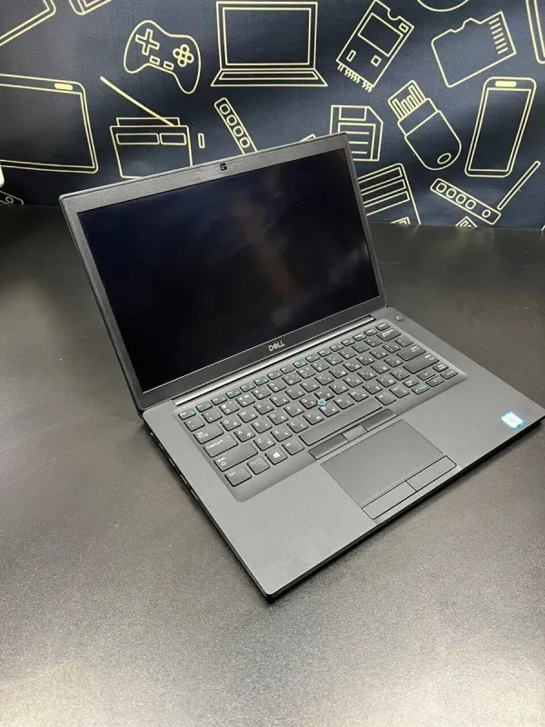 Ноутбук Dell Latitude 7490 / 14" TN / Core i5-8350U (4(8) ядра по 1.7-3.6GHz) / 16 GB DDR4 / 25GB SSD / UHD Graphics 620 / WebCam б/в - зображення 2