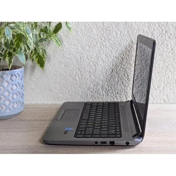 Ноутбук HP ProBook 430 G2 / 13.3" (1366x768) TN / Intel Core i5-4210U (2 (4) ядра по 1.7 - 2.7 GHz) / 8 GB DDR3 / 128 GB SSD / Intel HD Graphics 4400 / WebCam б/в - зображення 6