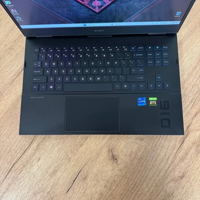 Ігровий ноутбук Б-клас HP Omen 16-b0013dx / 16" (1920x1080) IPS / Intel Core i7-11800H (8 (16) ядер по 2.3 - 4.6 GHz) / 16 GB DDR4 / 512 GB SSD / nVidia GeForce RTX 3060, 6 GB GDDR6, 192-bit / WebCam б/в - зображення 6