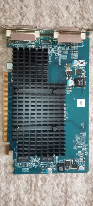 Дискретна відеокарта AMD Radeon HD 7350, 1 GB GDDR3, 64-bit / 2x DVI б/в - зображення 2