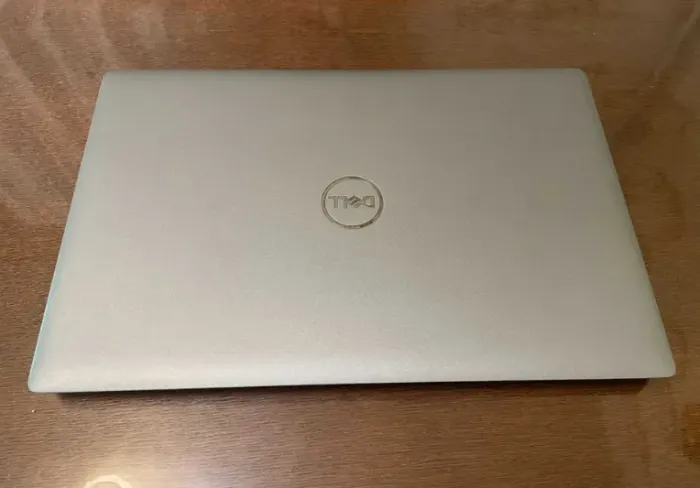 Ультрабук Dell Latitude 5520 / 15.6" (1920x1080) IPS / Intel Core i5-1145G7 (4 (8) ядра по 2.6 - 4.4 GHz) / 16 GB DDR4 / 256 GB SSD / Intel Iris Xe Graphics / WebCam б/в - зображення 3