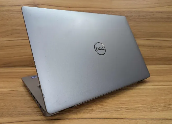 Ультрабук Dell Latitude 5420 / 14" (1920x1080) IPS / Intel Core i7-1185G7 (4 (8) ядра по 3.0 - 4.8 GHz) / 16 GB DDR4 / 512 GB SSD / Intel Iris Xe Graphics / WebCam / HDMI / Windows 11 б/в - зображення 7