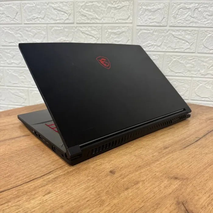 Ігровий ноутбук Б-клас MSI GF65 Thin 10UE / 15.6" (1920x1080) IPS / Intel Core i7-10750H (6 (12) ядер по 2.6 - 5.0 GHz) / 16 GB DDR4 / 512 GB SSD / nVidia GeForce RTX 3060, 6 GB GDDR6, 192-bit / WebCam б/в - зображення 6