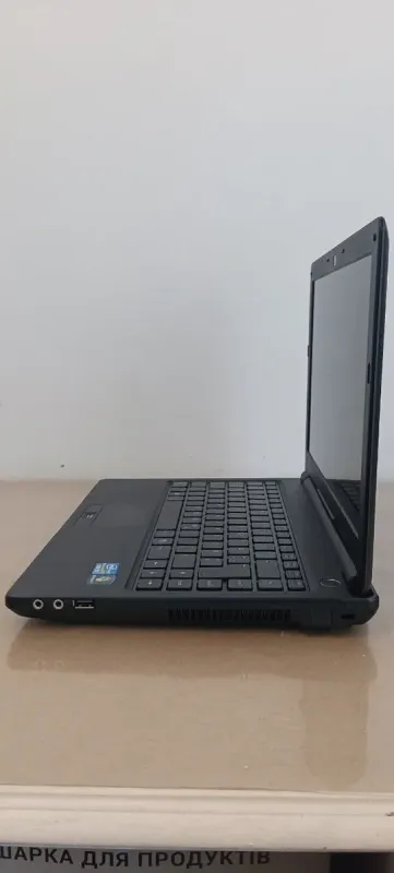 Ноутбук Terra Mobile 1340 / 13.3'' (1366x768) TN / Intel Core i3-2350M (2 (4) ядра по 2.3 GHz) / 4 GB DDR3 / 1000 GB HDD / Intel HD Graphics 3000 / WebCam / HDMI / Win 10 Pro / АКБ отсутствует б/в - зображення 5