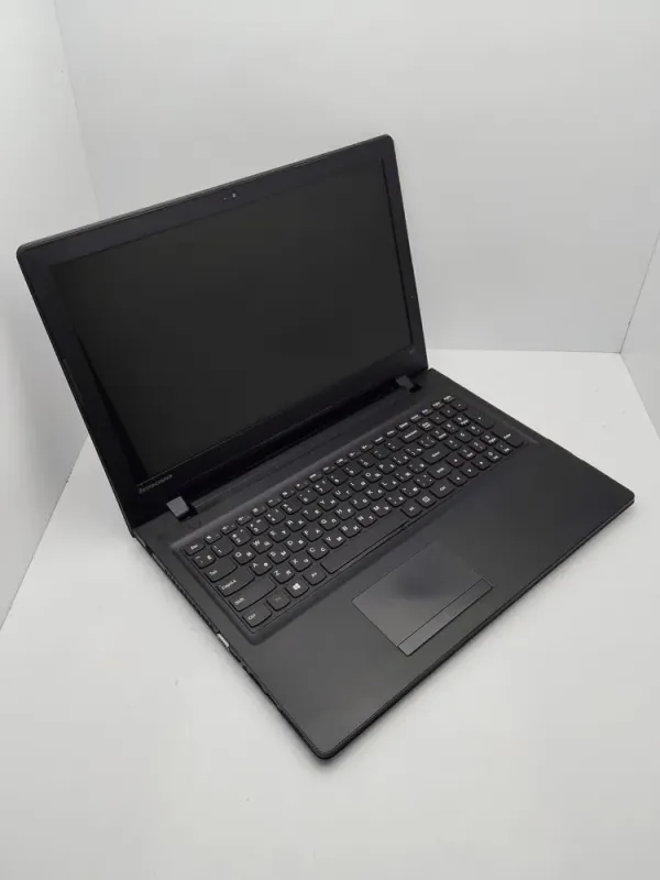 Ноутбук Lenovo 300-15 / 15.6" (1366x768) TN / Intel Celeron N3050 (2 ядра по 1.6 - 2.16 GHz) / 6 GB DDR3 / 500 GB HDD / nVidia GeForce 920M, 1 GB GDDR3, 64-bit / WebCam б/в - зображення 3