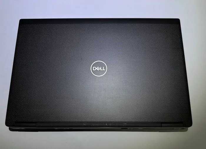Мобільна робоча станція Dell Precision 7730 / 17.3" (1920x1080) IPS / Intel Core i7-8750H (6 (12) ядер по 2.2 - 4.1 GHz) / 64 GB DDR4 / 256 GB SSD + 256 GB SSD / AMD Radeon Pro WX 7100, 8 GB GDDR5, 256-bit / WebCam / HDMI б/в - зображення 4