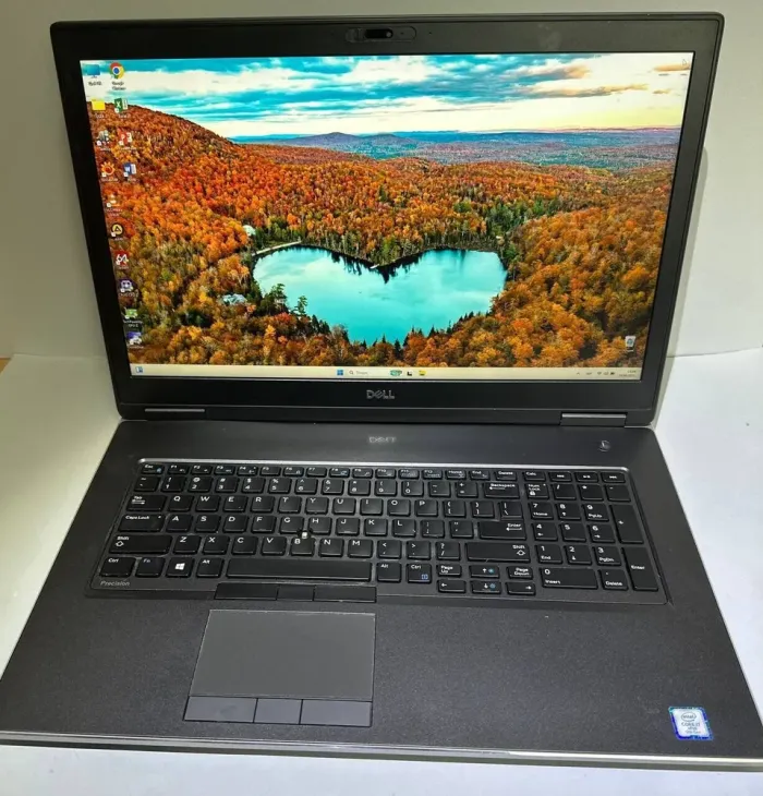 Мобільна робоча станція Dell Precision 7740 / 17.3" (1920x1080) IPS / Intel Core i7-9850H (6 (12) ядер по 2.6 - 4.6 GHz) / 32 GB DDR4 / 256 GB SSD + 256 GB SSD / nVidia Quadro RTX 3000, 6 GB GDDR6, 192-bit / WebCam / Win 11 Pro б/в - зображення 2