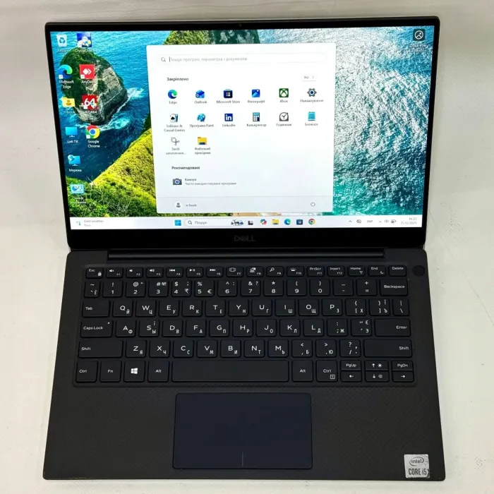 Ультрабук Dell XPS 13 7390 / 13.3" (1920x1080) IPS Touch / Intel Core i5-10210U (4 (8) ядра по 1.6 - 4.2 GHz) / 8 GB DDR3 / 512 GB SSD / Intel UHD Graphics / WebCam / Windows 11 Pro б/в - изображение 3