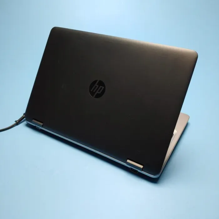 Ноутбук Б-клас HP ProBook 650 G2 / 15.6" (1366x768) TN / Intel Core i5-6300U (2 (4) ядра по 2.4 - 3.0 GHz) / 16 GB DDR4 / 480 GB SSD / AMD Radeon R7 M365X, 2 GB GDDR5, 128-bit / WebCam / Win 10 Pro б/в - зображення 3