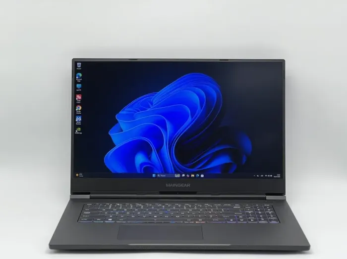 Ігровий ультрабук MainGear Vector Pro MG-VCP17 A-3080 / 17.3" (1920x1080) IPS / AMD Ryzen 9 5900HX (8 (16) ядер по 3.3 - 4.6 GHz) / 64 GB DDR4 / 960 GB SSD / nVidia GeForce RTX 3080, 16 GB GDDR6, 256-bit / WebCam б/в - зображення 2