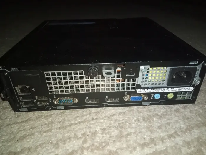 Неттоп Б-клас Dell Optiplex 9020 USFF / Intel Core i5-4590S (4 ядра по 3.0 - 3.7 GHz) / 8 GB DDR3 / 240 GB SSD / Intel HD Graphics 4600 / DVD-RW б/в - зображення 3