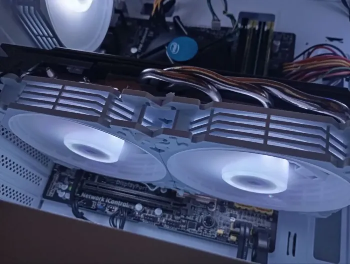 Ігровий ПК Asus Q87M-E Tower / Intel Xeon E3-1241 v3 (4 (8) ядра по 3.5 - 3.9 GHz) / 16 GB DDR3 / 256 GB SSD + 1000 GB HDD / AMD Radeon RX 580 Gaming X, 8 GB GDDR5, 256-bit / 600W б/в - зображення 13