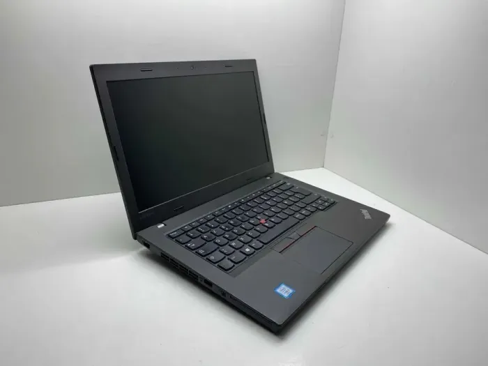 Ультрабук Lenovo ThinkPad L470 / 14" TN / Intel Core i5-6300U (2(4) ядра по 2.4-3 GHz) / 8GB DDR4 / 256GB SSD / HD Graphics 620 / WebCam / Win 10 б/в - зображення 3