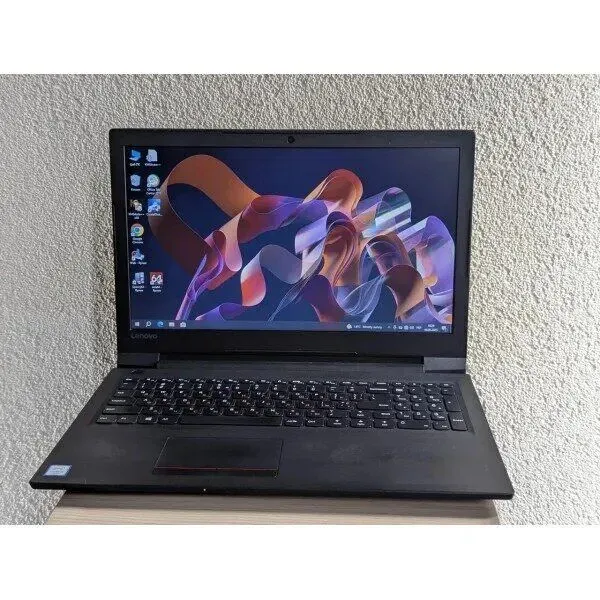 Ноутбук Б-клас Lenovo IdeaPad V110-15ISK / 15.6" (1920x1080) TN / Intel Core i3-6006U (2 (4) ядра по 2.0 GHz) / 8 GB DDR4 / 128 GB SSD / Intel HD Graphics 520 / WebCam б/в - зображення 2